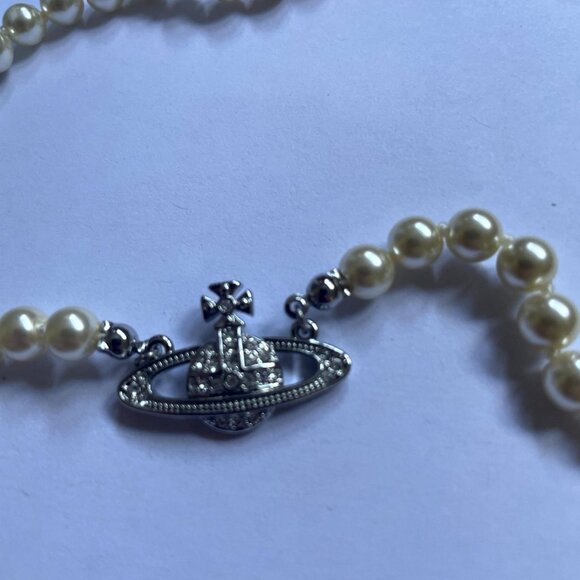 Vivienne Westwood Pearl Necklace - Picture 3 of 3